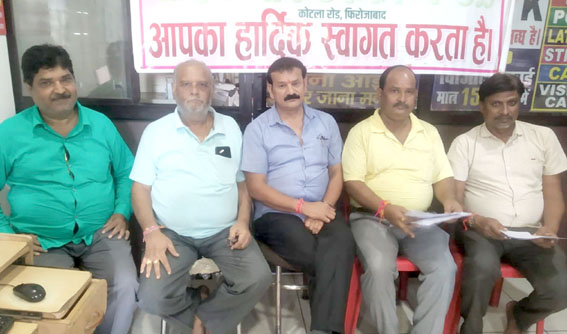 फिरोजाबाद शहर, Firozabad News फिरोजाबाद। सोहन मार्केट मित्र मंडल द्वारा हर वर्ष की भांति इस वर्ष भी पन्द्रहवाॅ गणेश महोत्सव 19 से 28 सितम्बर तक धूमधाम से मनाया जायेगा।