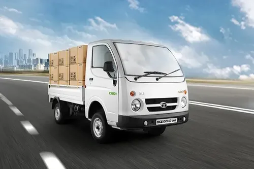 बिकाऊ है, Firozabad Buy/Sell/Rent, वाहन For sale -Tata Ace Gold 2022 Model with CNG Tank and Fuel Machine in Firozabad, Without Tank Machine Is also for sale.