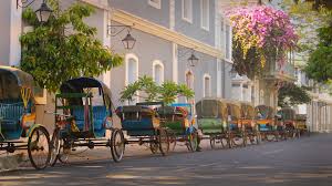 अब भारत में लीजिये फ्रांस घूमने का मजा 5 Travel Now enjoy the experience of visiting France right here in India.